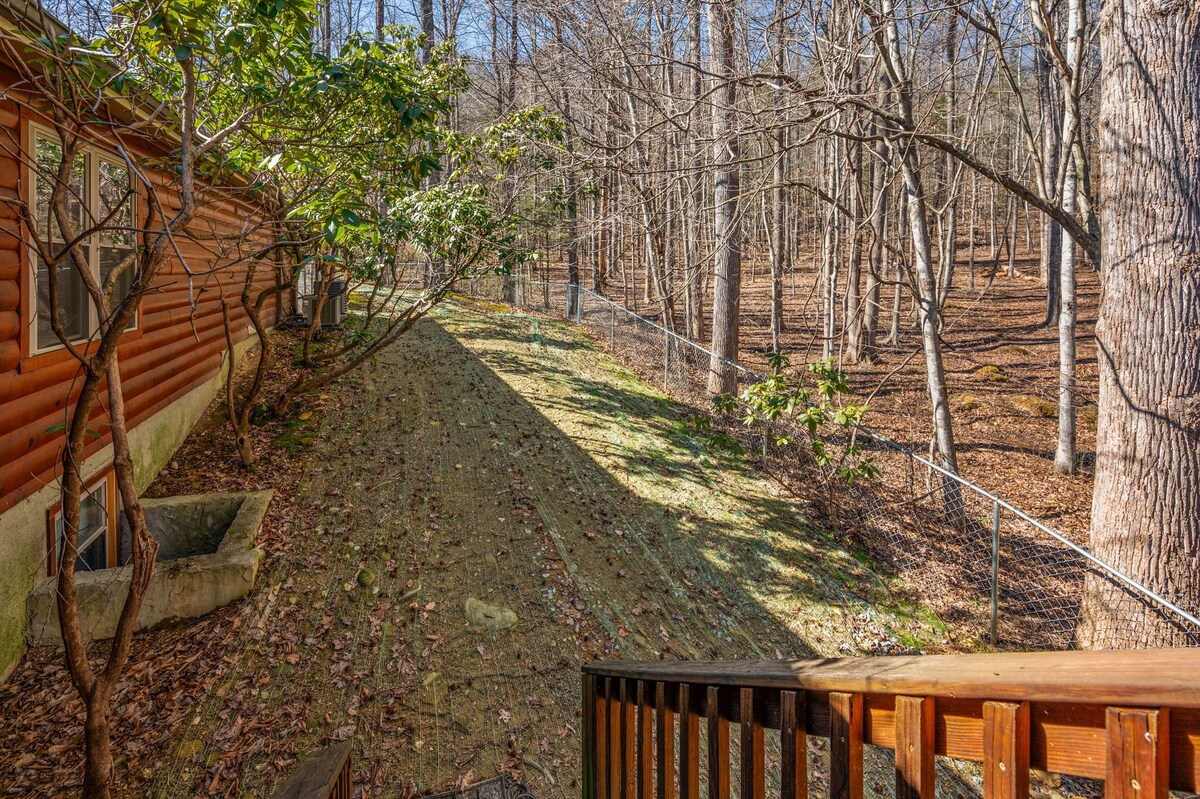 Photo 81 of Homespun Hospitality, Pet-Friendly, Fenced in Backyard, Walk to Downtown