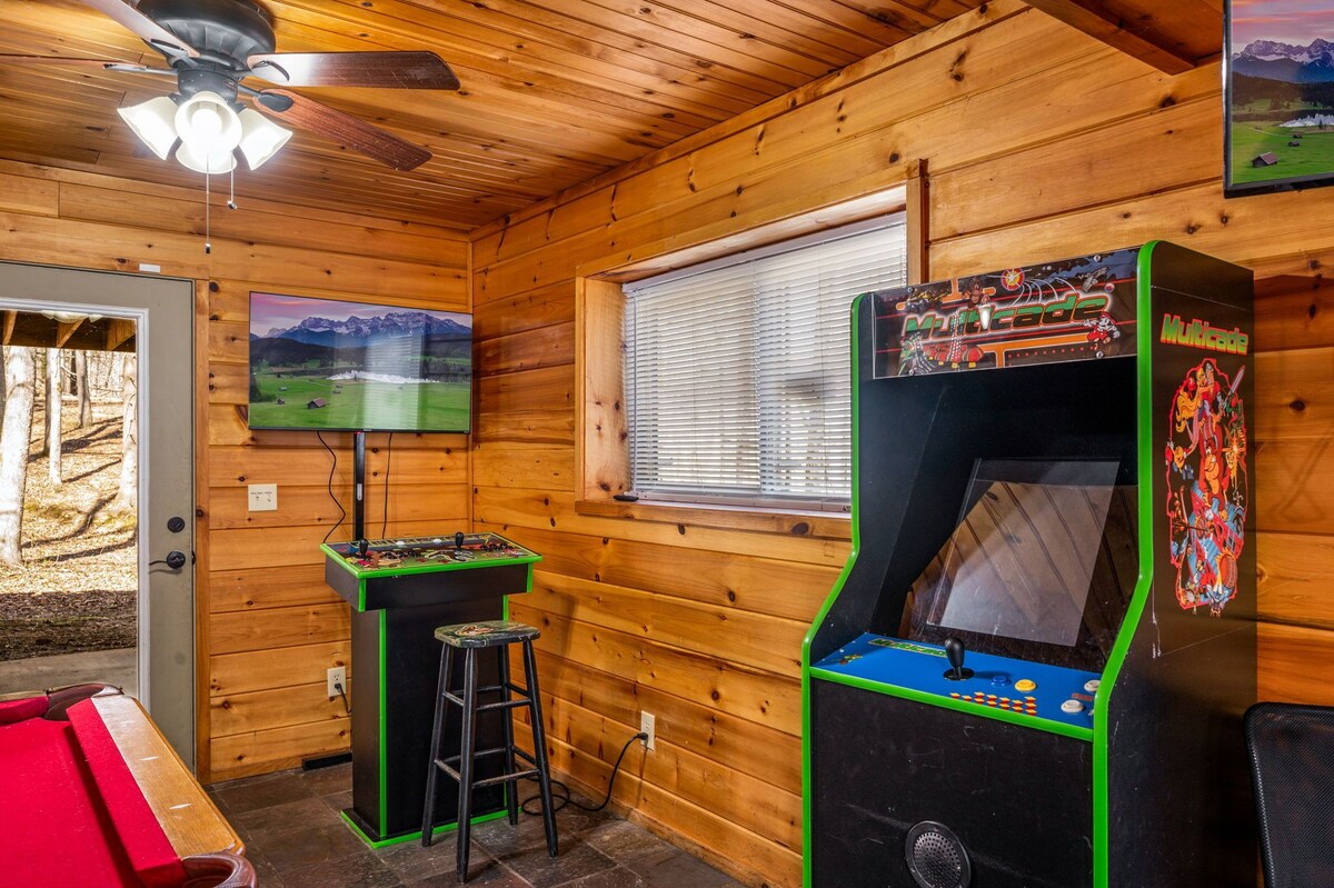 Photo 105 of Homespun Hospitality, Pet-Friendly, Fenced in Backyard, Walk to Downtown