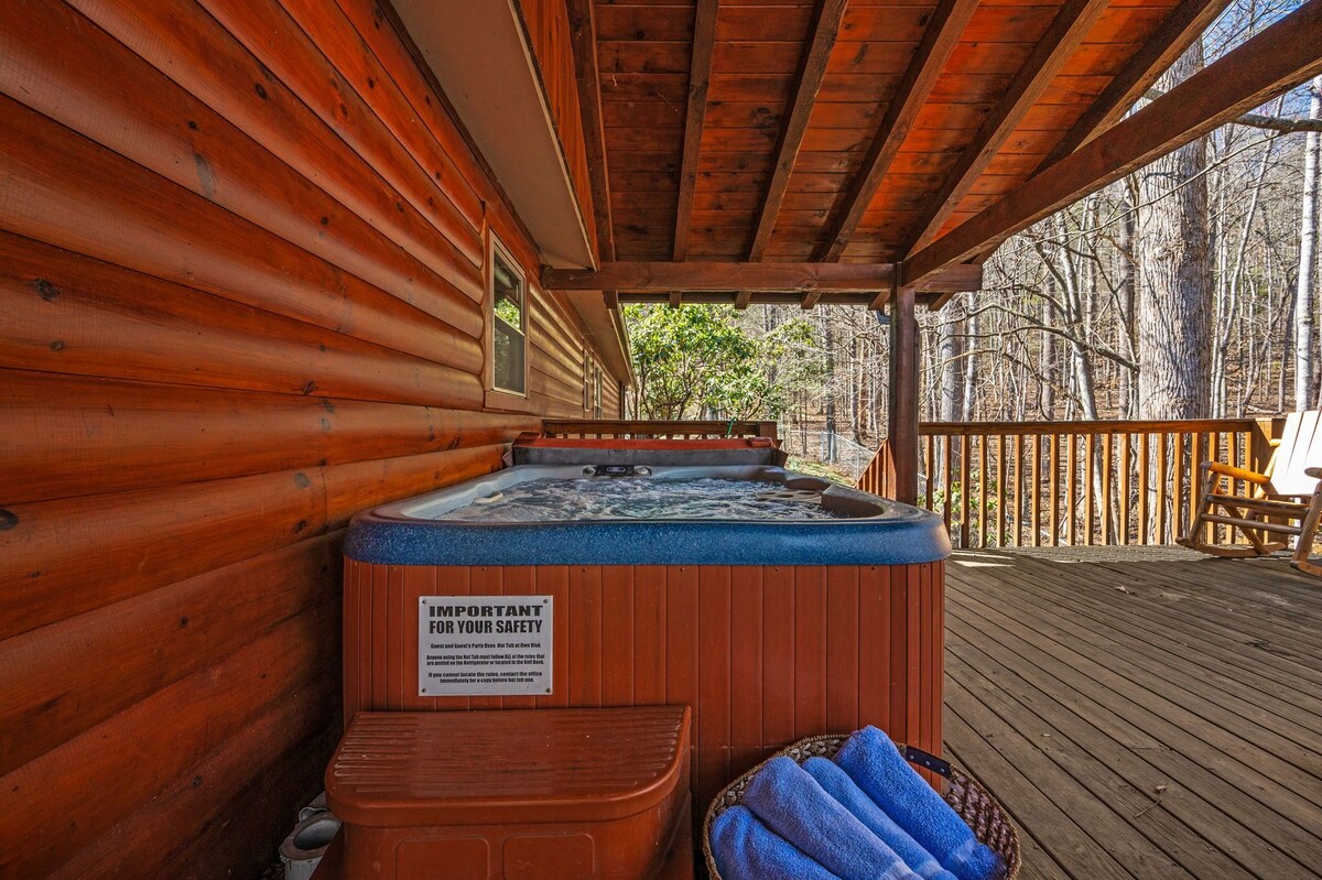 Photo 87 of Homespun Hospitality, Pet-Friendly, Fenced in Backyard, Walk to Downtown