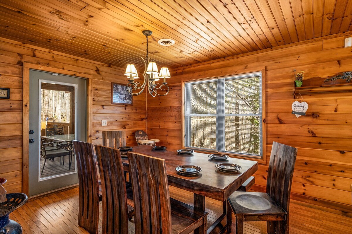 Photo 114 of Homespun Hospitality, Pet-Friendly, Fenced in Backyard, Walk to Downtown