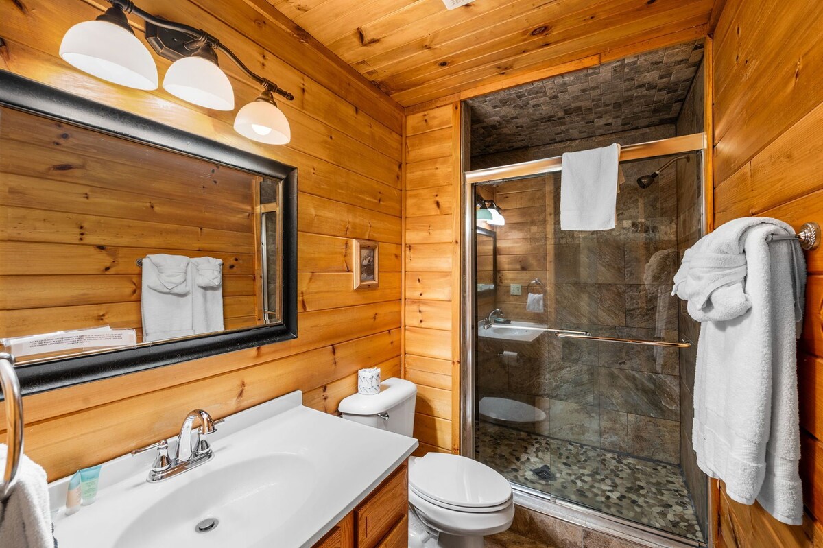 Photo 129 of Homespun Hospitality, Pet-Friendly, Fenced in Backyard, Walk to Downtown