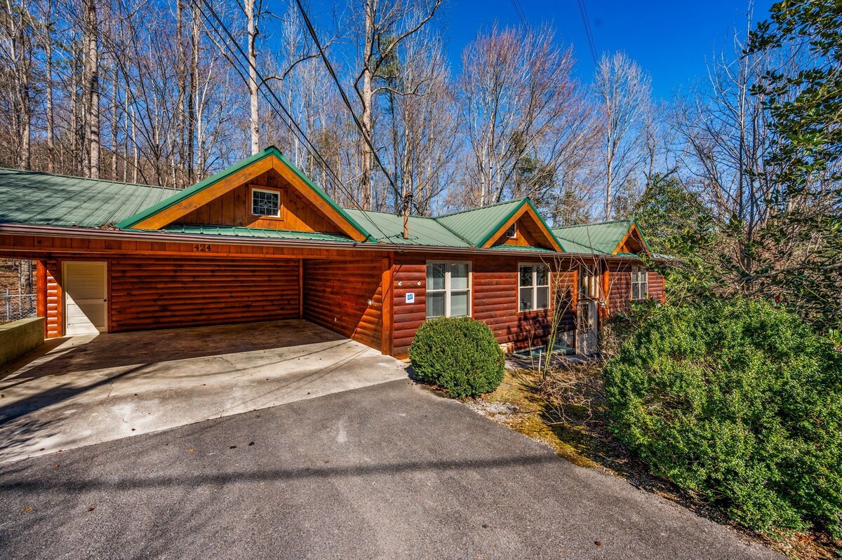 Photo 73 of Homespun Hospitality, Pet-Friendly, Fenced in Backyard, Walk to Downtown