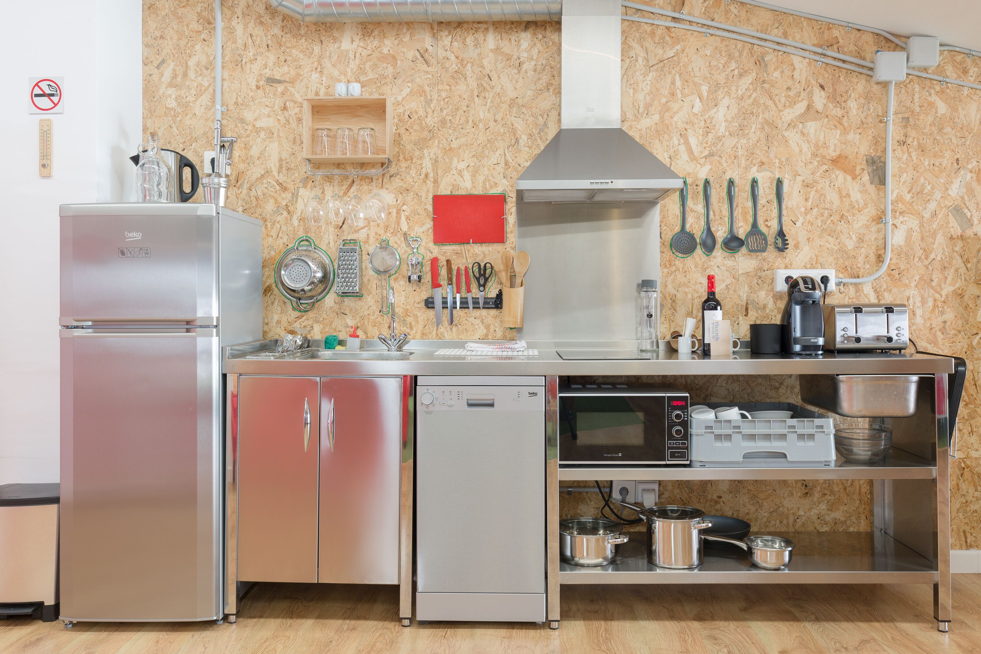 Loft, Terrace (Penthouse) | Private kitchen | Full-size fridge, microwave, coffee/tea maker, electric kettle