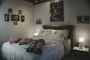 2 quartos, escrivaninha, quartos à prova de som