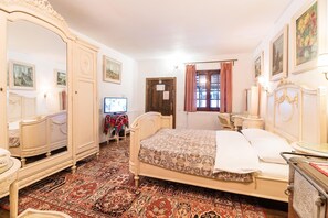 Basic-Doppelzimmer, 1 Doppelbett | Allergikerbettwaren, Bettwäsche