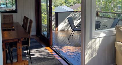 Lone Pine Lodge - great for business, family, pets