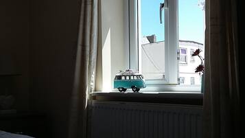 apartman, 2 hálószobával | Vasaló/vasalódeszka, ingyenes wifi és ágynemű