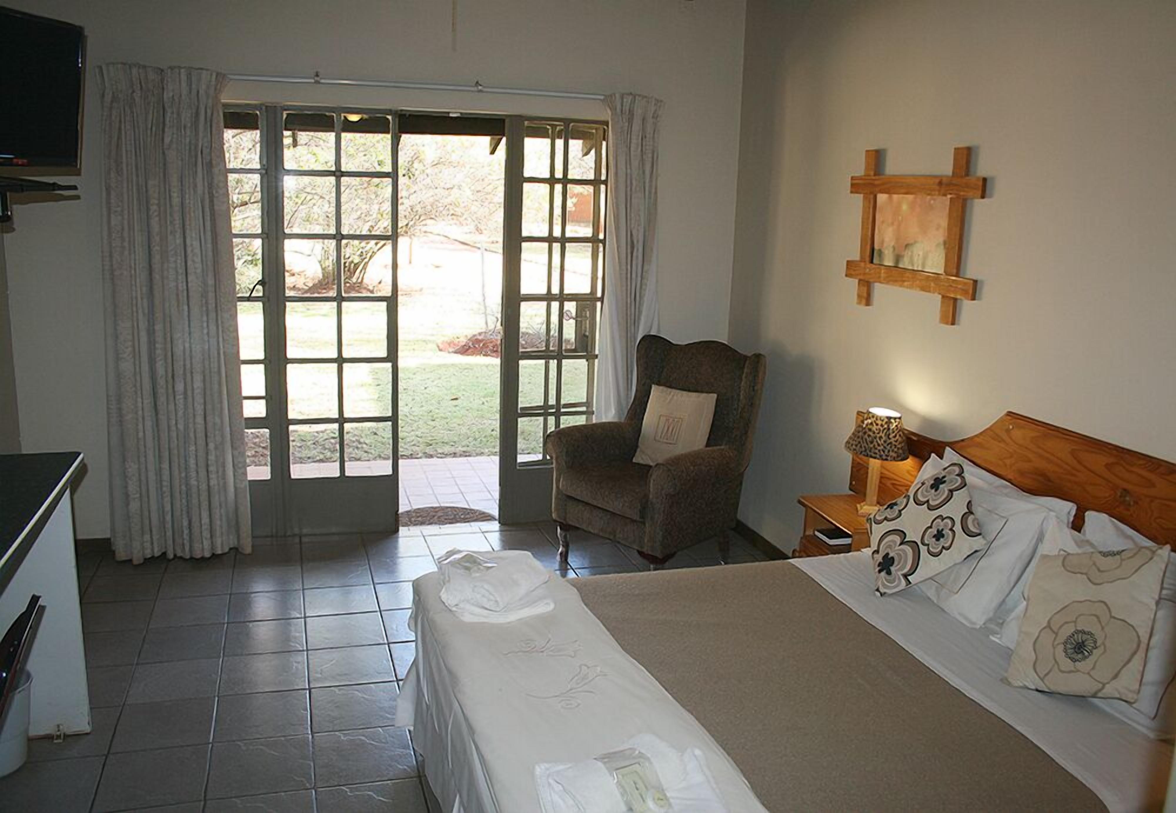 Deluxe Double Room (10) | In-room safe, individually decorated, individually furnished, desk