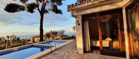 Piscina all'aperto