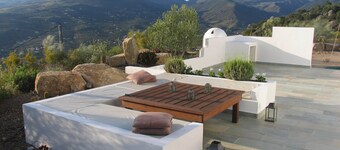 Luxury, Private And Stylish Villa, inc Wifi