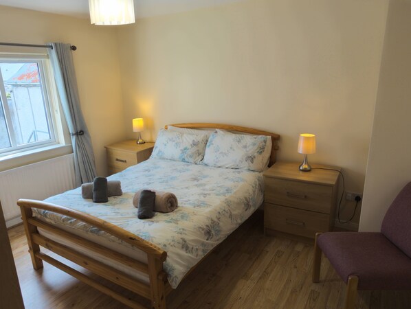 1 bedroom, iron/ironing board, travel cot, WiFi