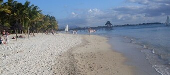 Well located 3 Bedroom Apartment, footsteps away from magnificent beach