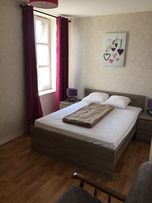 3 habitaciones, escritorio y insonorización 