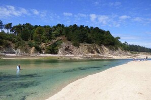 Beach -       THE COLIBRI MODERN & WARM DUPLEX (Sables d'Or les Pins) (Plurien)