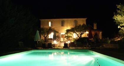 Lac de Sainte Croix, 10 mn - Bastide classée 3 *, gorges du verdon, piscine
