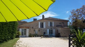 Exterior - House **** with pool, near Saint Emilion, eco-lodge, massage, 8 people (Caumont)