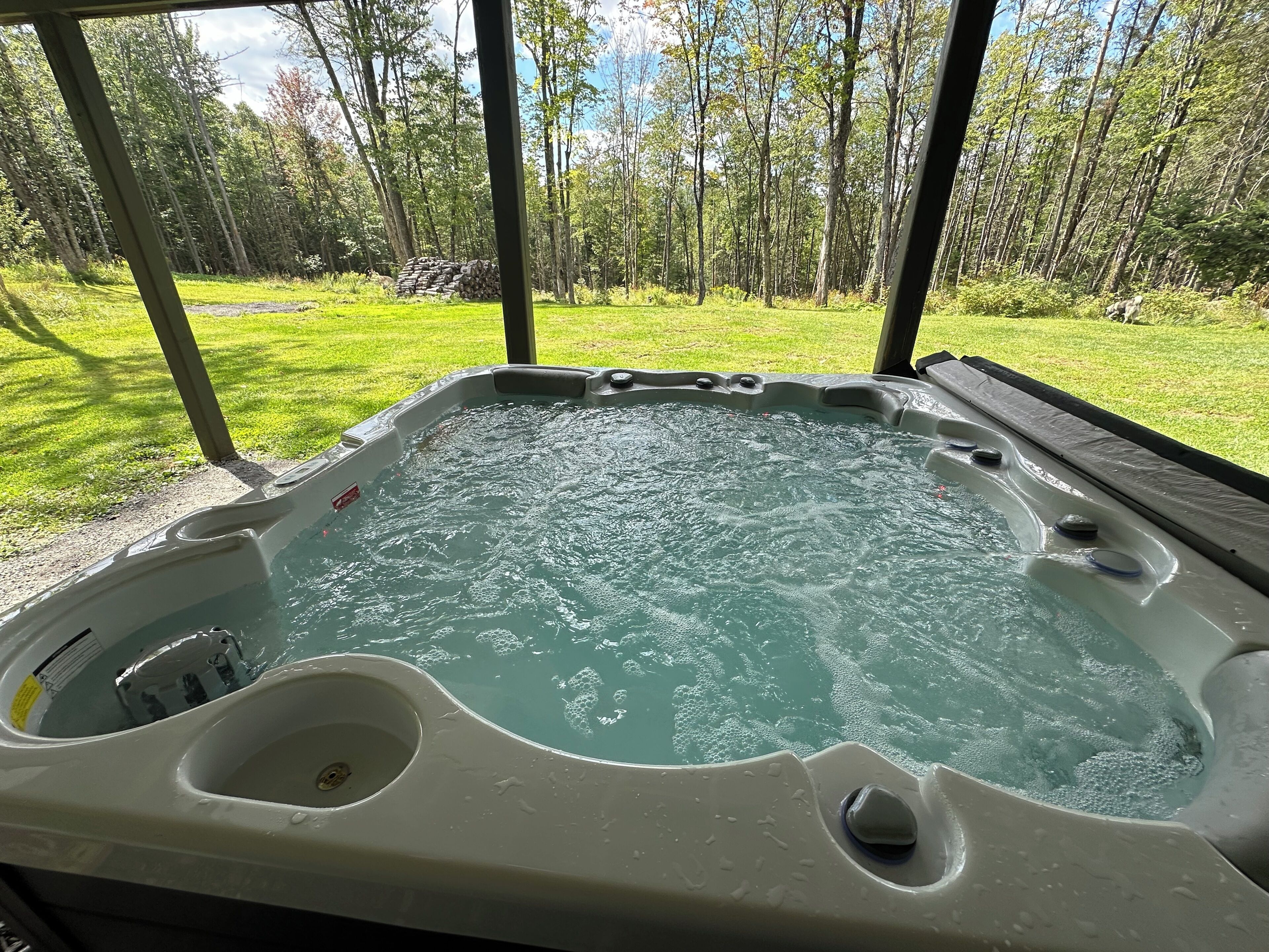 Bain à remous extérieur