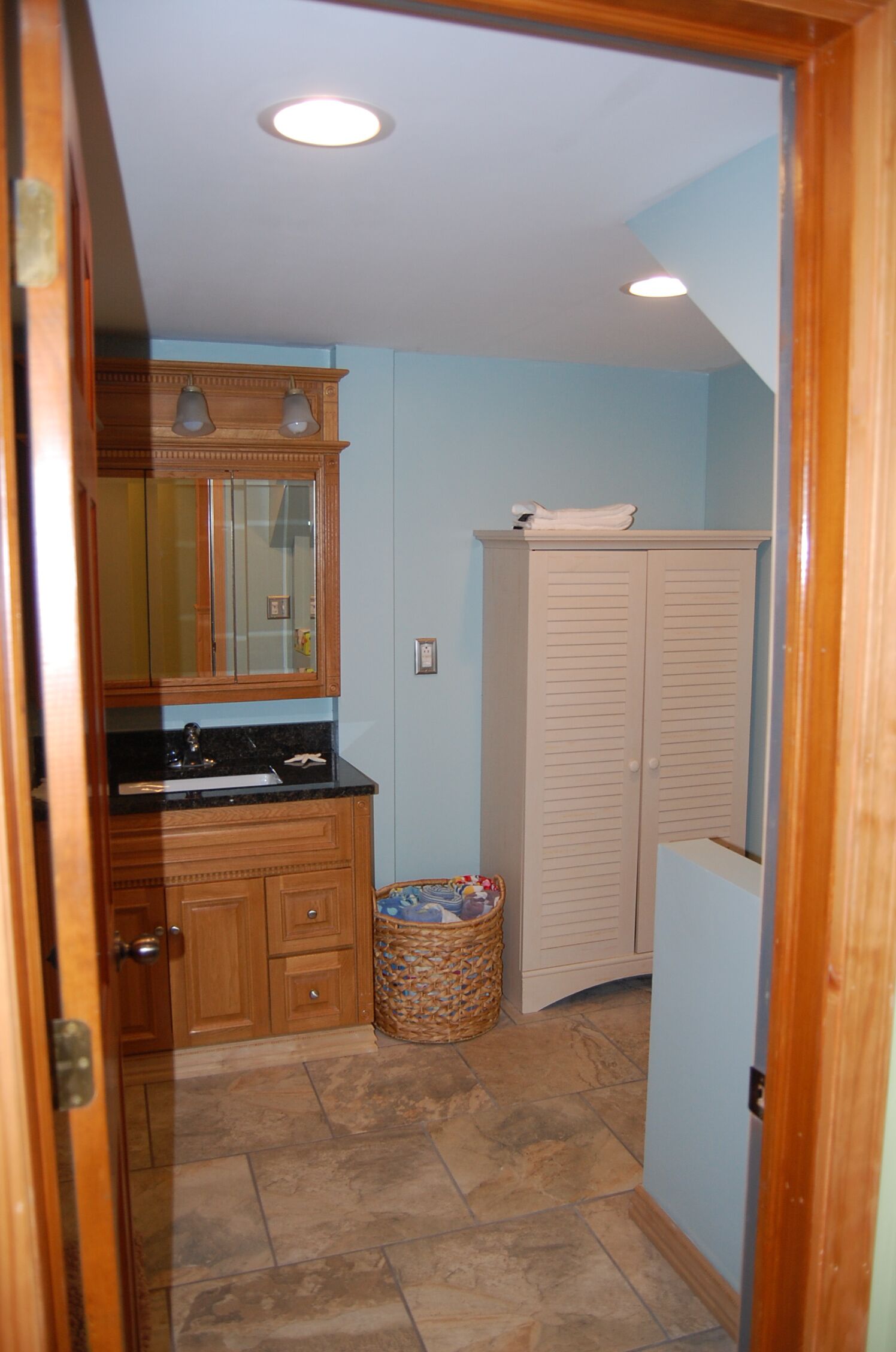 Reed and Relax on Conesus Lake. This 3 bedroom cottage that sleeps 8.