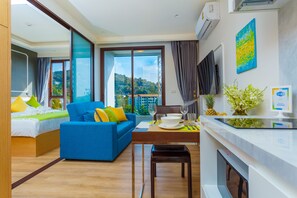 Living area - The Aristo-2 by Holy Cow 614 (Choeng Thale)