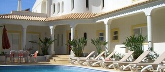 Spacious villa - 221 sqm - private pool - 5 minutes' walk to the beach - WLAN