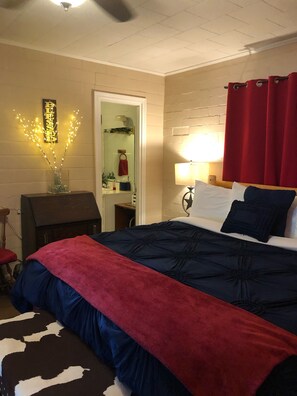 1 bedroom, iron/ironing board, WiFi, bed sheets