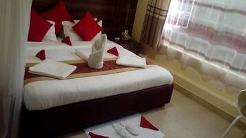 Free WiFi, bed sheets