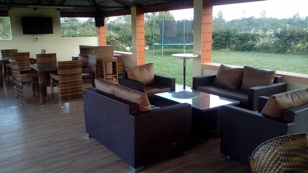 Terrace/patio - Hotel Pikadili (Kendu Bay)
