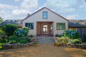 Exterior - Light Open Vacation Home, Sweeping Waterviews, Hill Top, Private  (Chilmark)