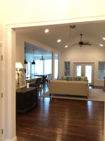 A NEWER UPSCALE LAKEFRONT HOME WITH POOL 