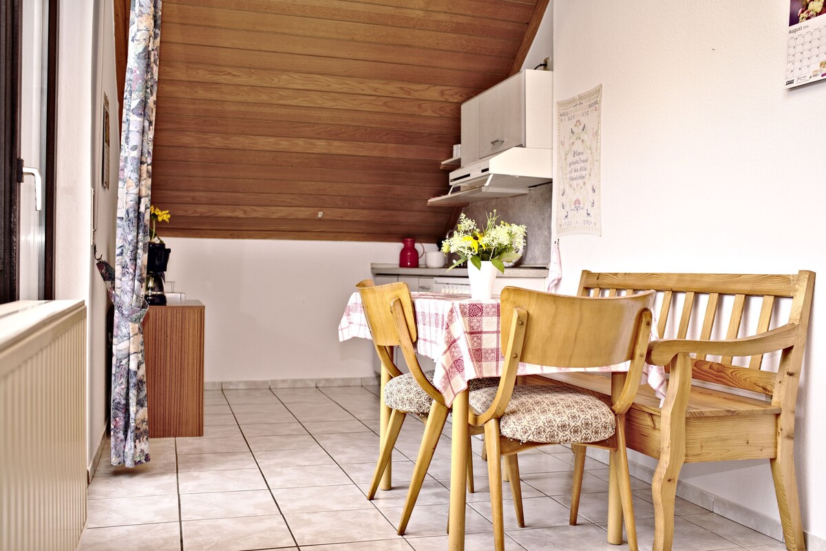 Apartment, Balcony | Iron/ironing board (on request), rollaway beds (surcharge), WiFi (free)