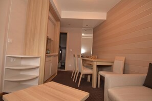 สตูดิโอ (For 4) | บริเวณนั่งเล��่น | ทีวีจอแบน