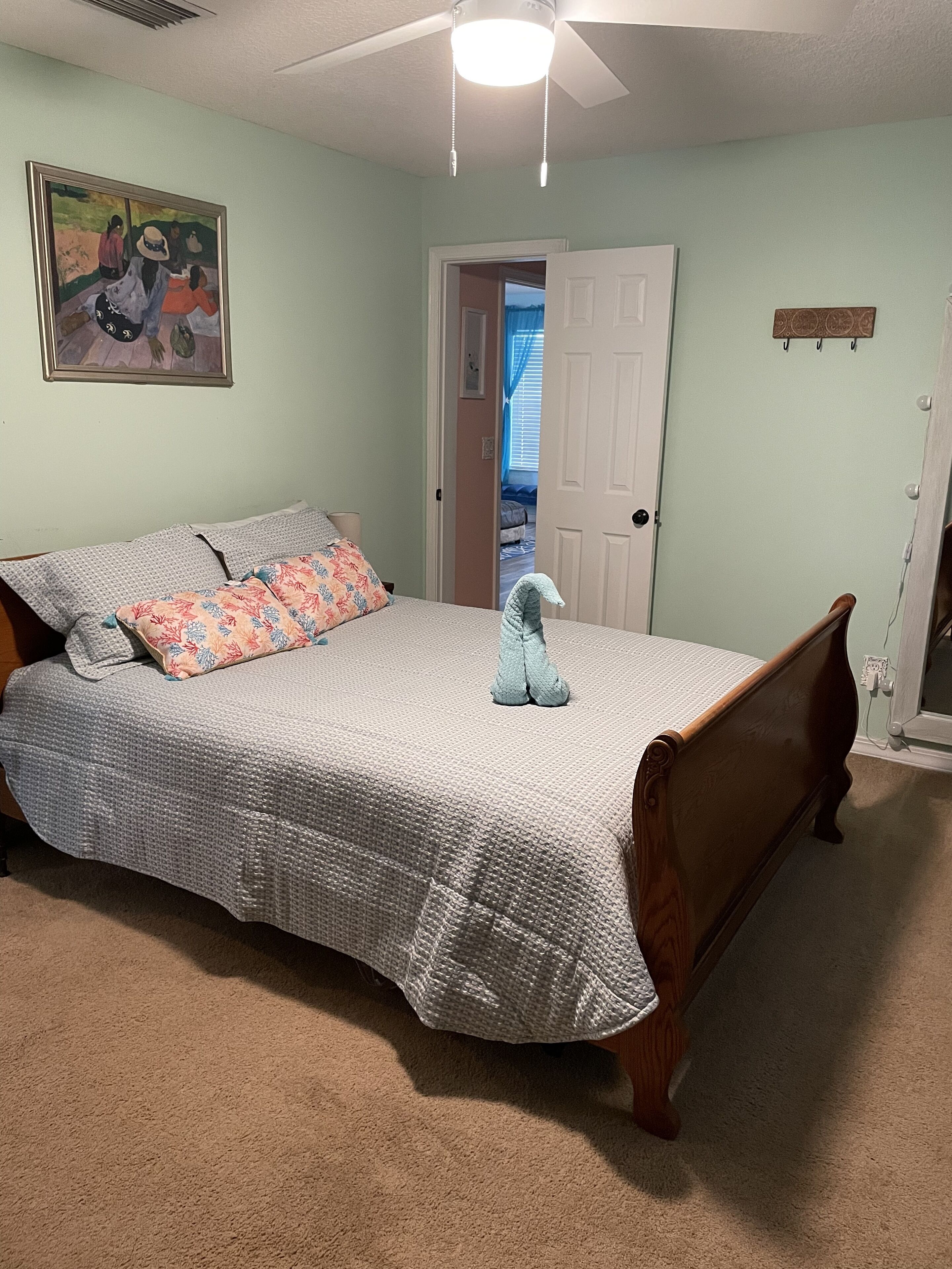 Walk To Beach-  Island Life- Amazing Getaway