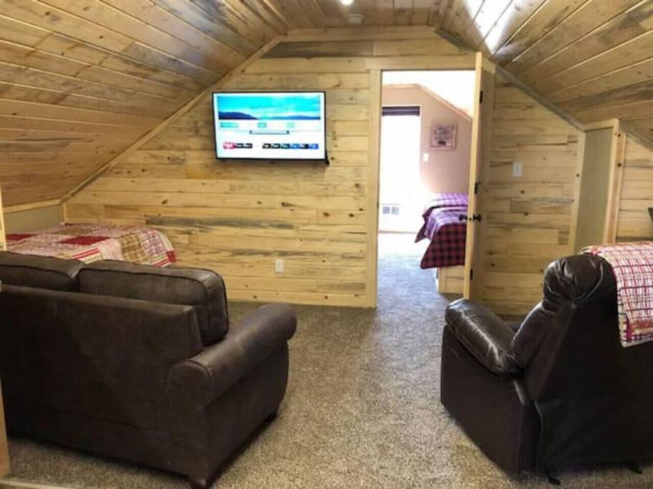 1 bedroom, free WiFi, bed sheets