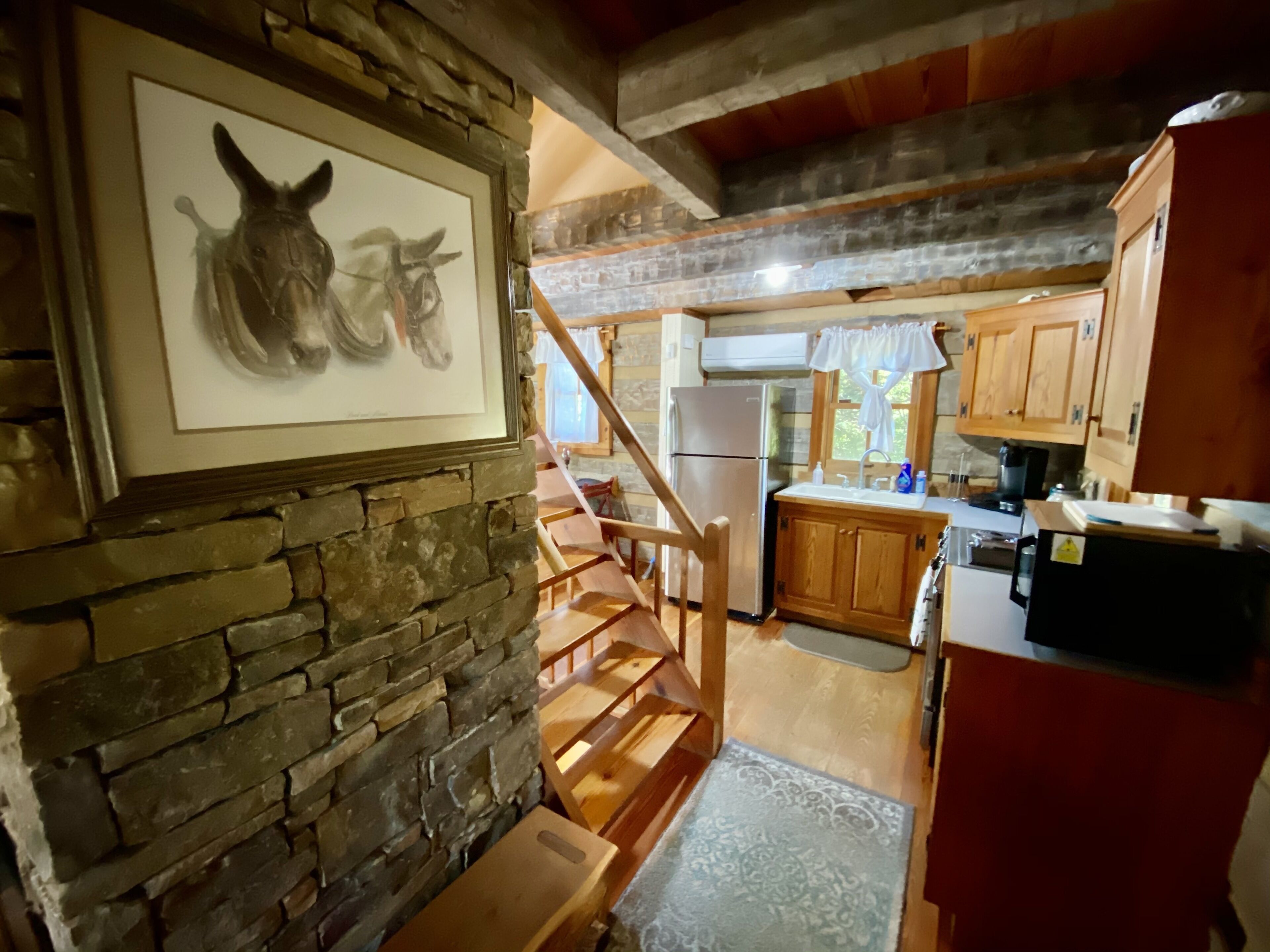 Luxury Log Cabin and 40 acres on Douglas Lake