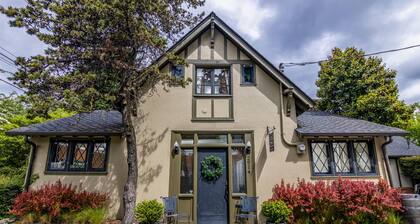 Palautettu kaksikerroksinen Vaunutalo Heart of Seattle!