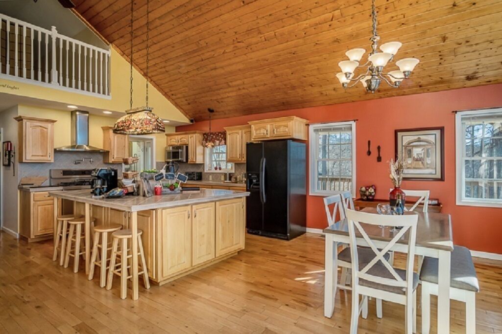 Country Setting with City Comfort