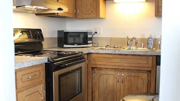 Frigorifero, pentole/stoviglie/utensili