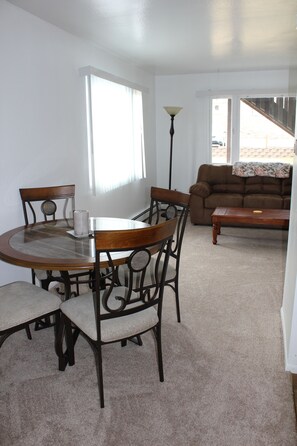 Dining - Bright End Unit Apartment (Anchorage)