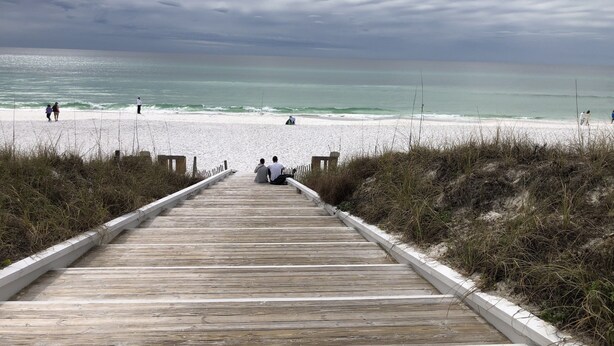 A wooden boardwalk leading to a sandy beach with a view of the ocean. - Modern coastal 1st floor 30A unit w/ walkability to restaurants & beach! (Santa Rosa Beach)