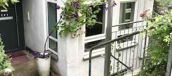 Quiet apartment in central Tübingen