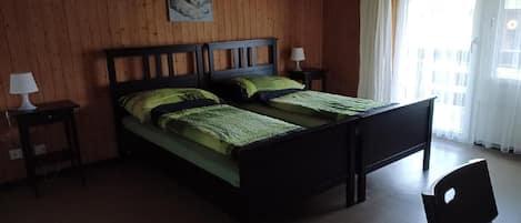 4 bedrooms