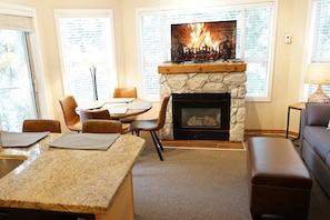 TV, fireplace