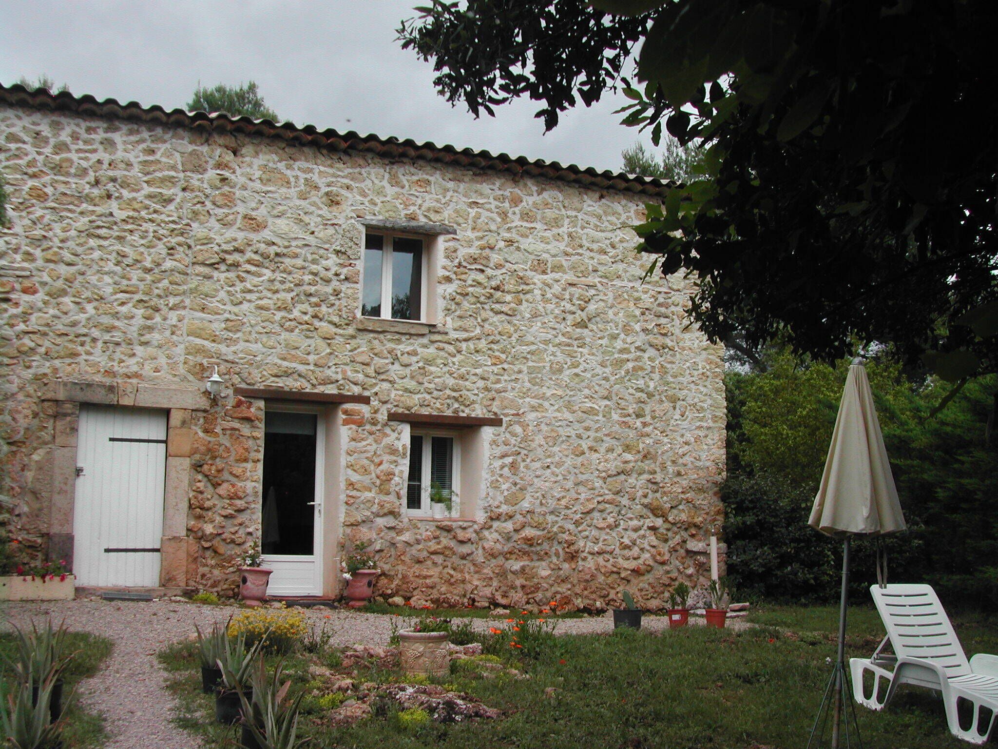 rental f2 in property