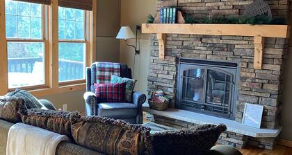 Family Friendly Northwoods Retreat With Water Access!
