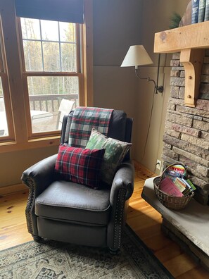 TV, fireplace, DVD player