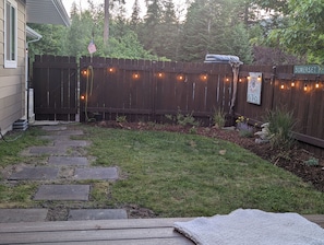 Property grounds - Eagles Nest: Perfect Retreat in Fabulous Whitefish, Montana (Whitefish)