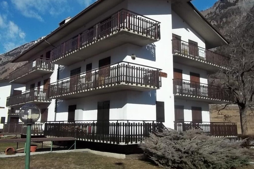Home with views of Mont Blanc