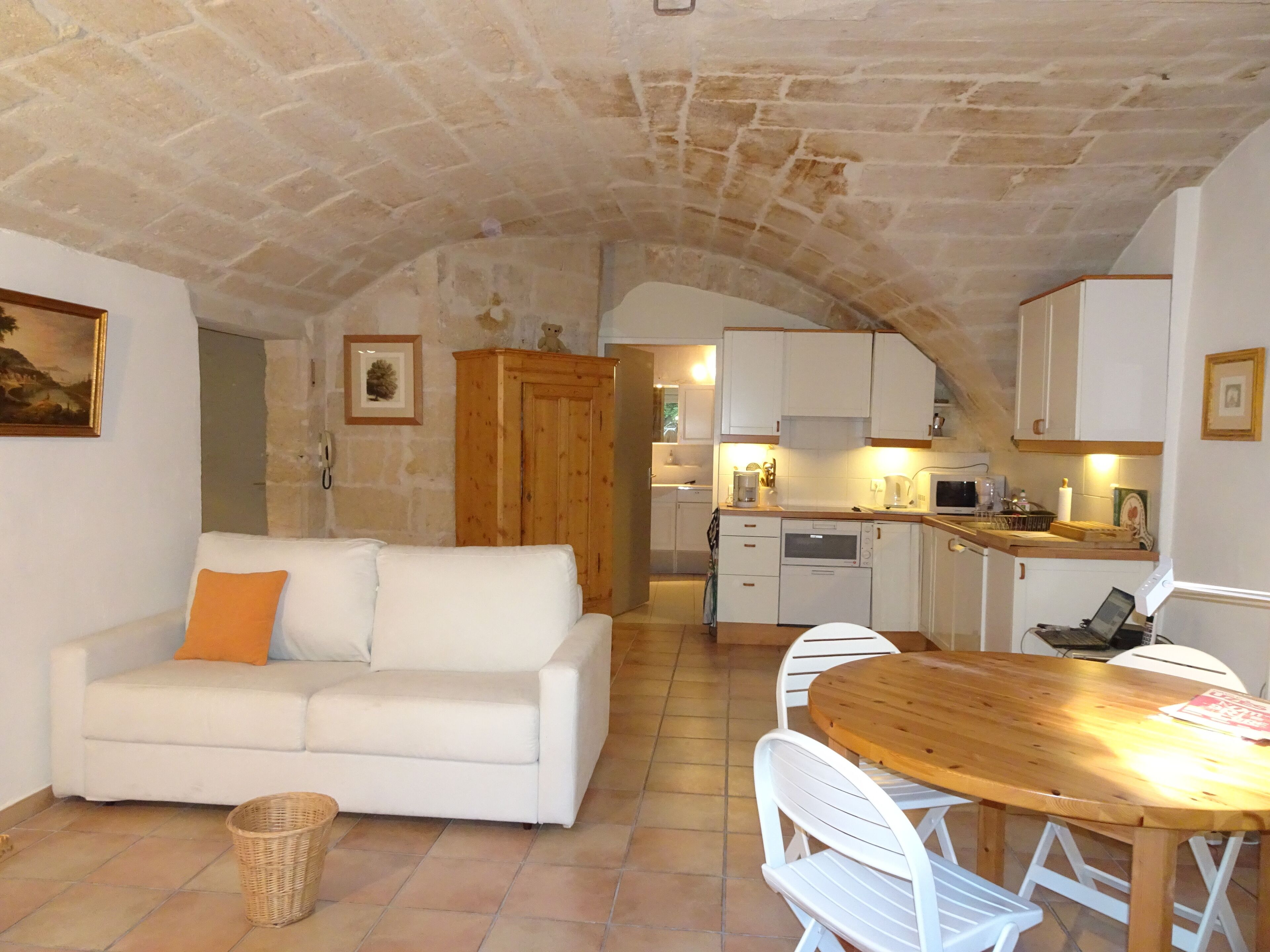 Studio with garden in historic area