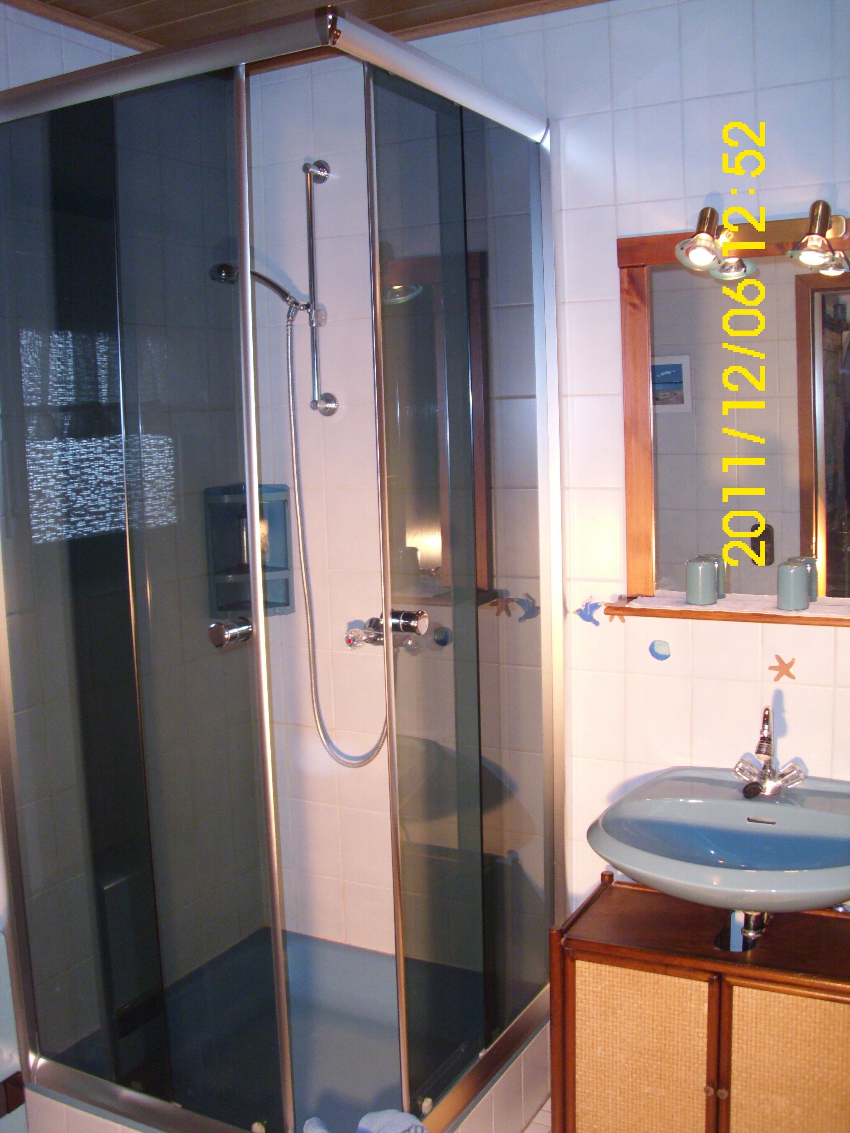 Lovely furnished vacation home,peaceful location w/ garden & grilling