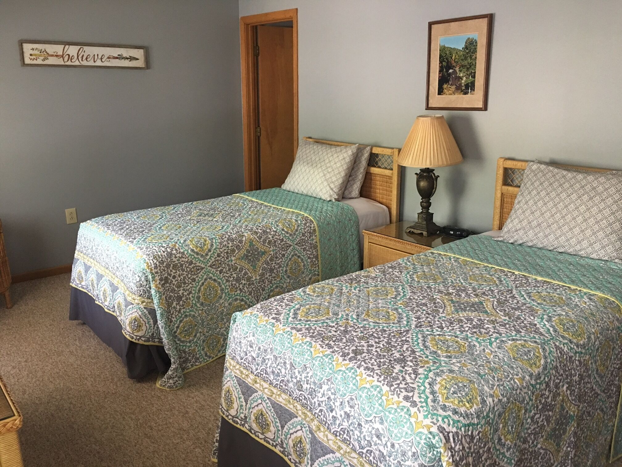 Beautiful Mountain Golfing Getaway Located on The Rock Golf Course